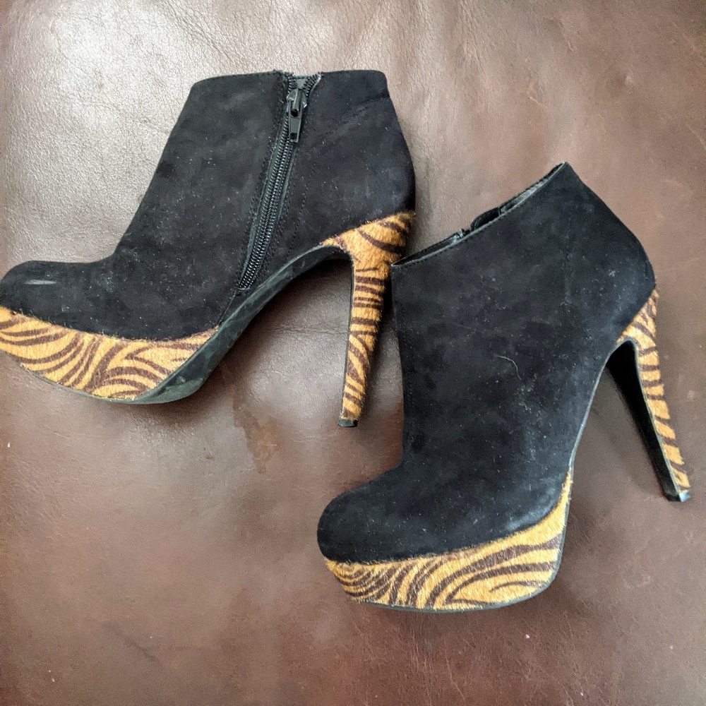 Platform Animal print bootie - Picture 4 of 4